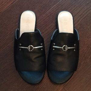 Nine West Black Slides